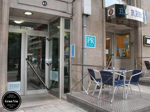 Hostal Gran Via Vigo Bagian luar foto
